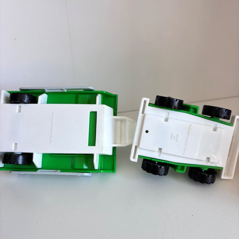 Vtg Fisher-Price Little People Helicopter Pad Truck Trailer Set Worker Pilot Lot - Picture 8 of 9